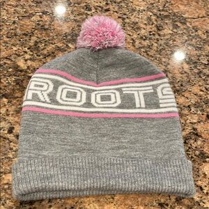 Roots Gray Pink & White Logo Hat Beanie with Pom Pom